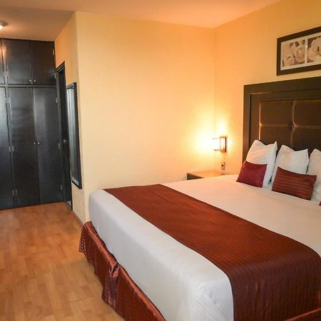 Hotel Santa Irene Guadalajara Esterno foto