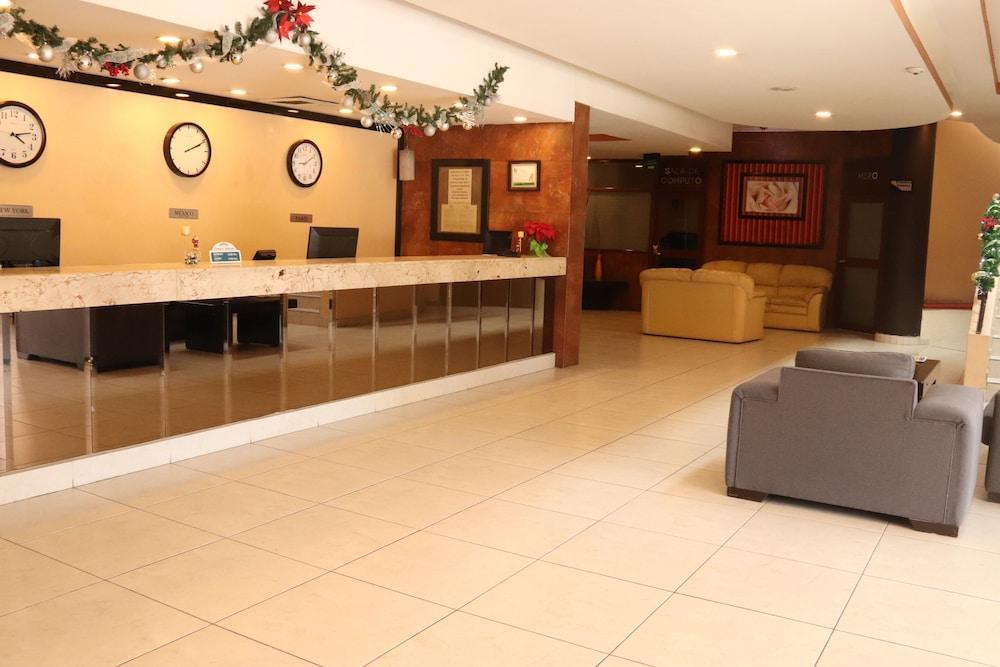 Hotel Santa Irene Guadalajara Esterno foto